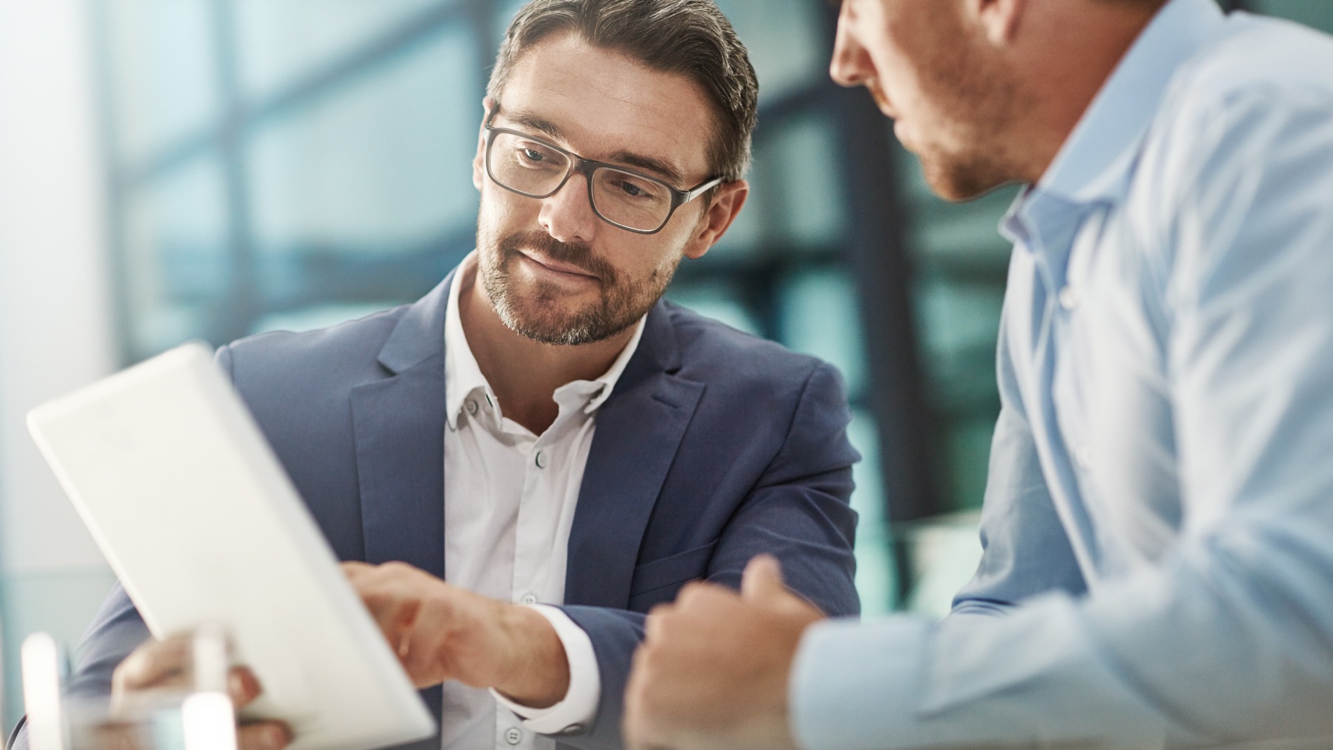 Jak wykorzystać Business Insights do podejmowania decyzji w Twojej firmie?